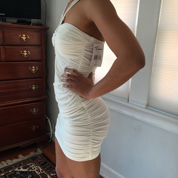 Beaded Bodycon Dress (2️⃣ available) - Picture 3 of 6